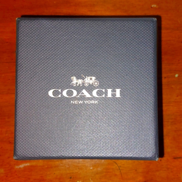 NWT Stunning Coach Bracelet Set of 3!!! - Picture 4 of 15